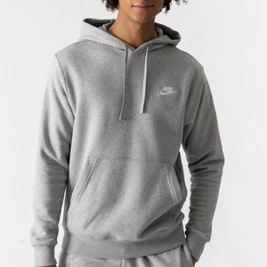 EUC gray nike hoodie with small logo